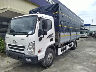 123oto THAY KÍNH XE Ô TÔ tải Hyundai 8 tấn tận nơi